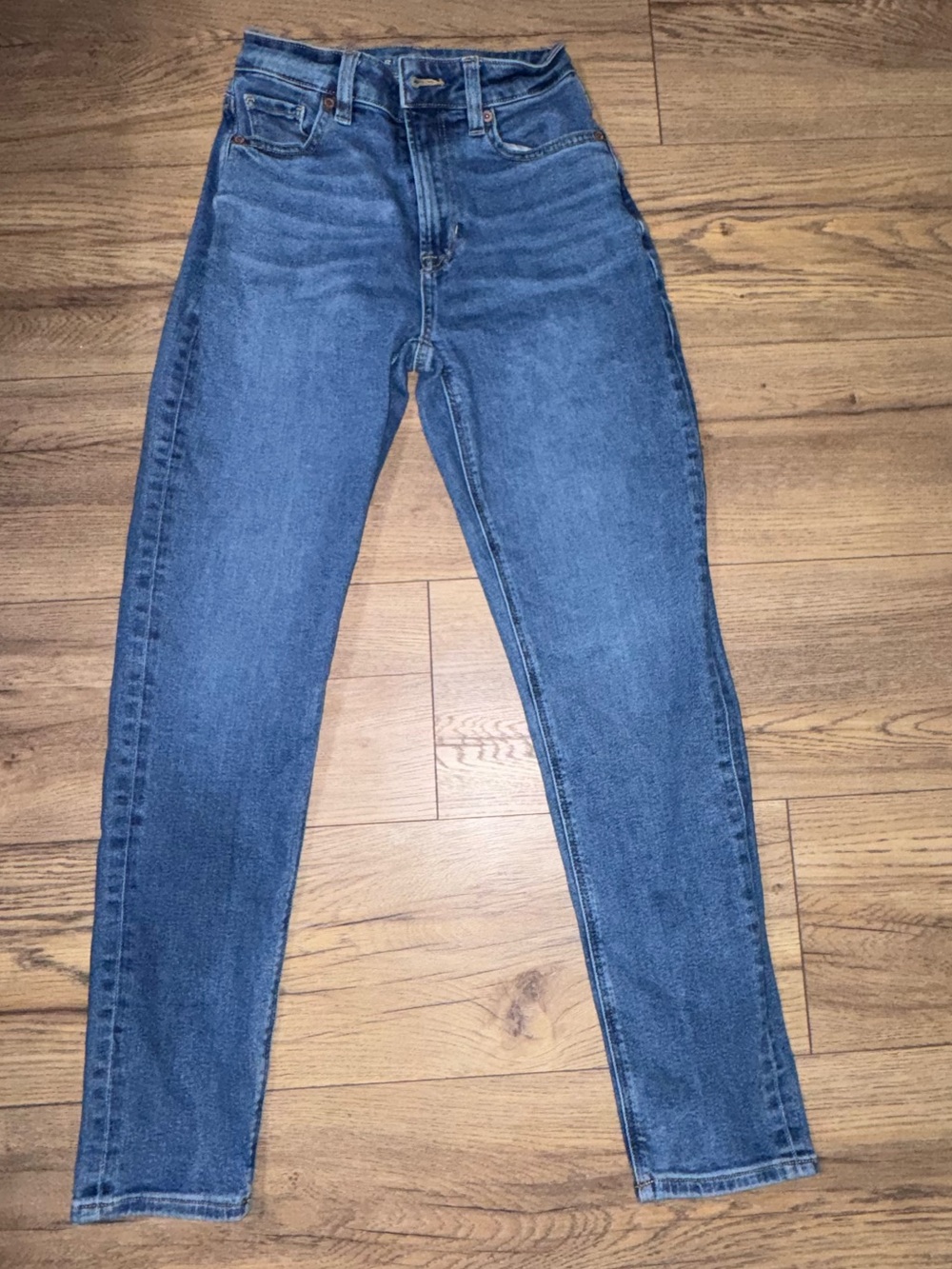 American Eagle Outfitters High-Rise Dark Blue Mom Jeans